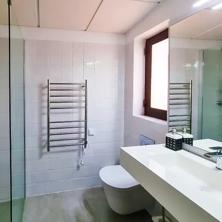 Flh Alvor House With Garden And Pool אלבור